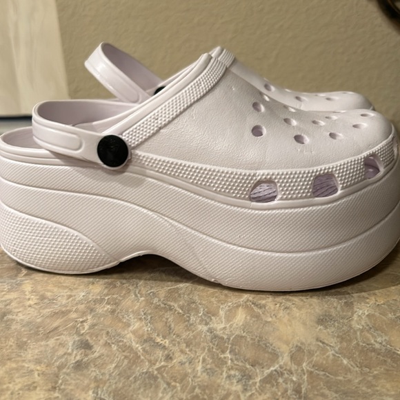 White high top Clogs - Picture 2 of 2